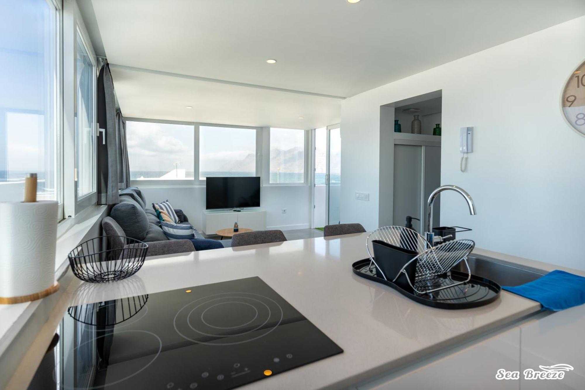 2 Apartments Sea Breeze Фамара Экстерьер фото